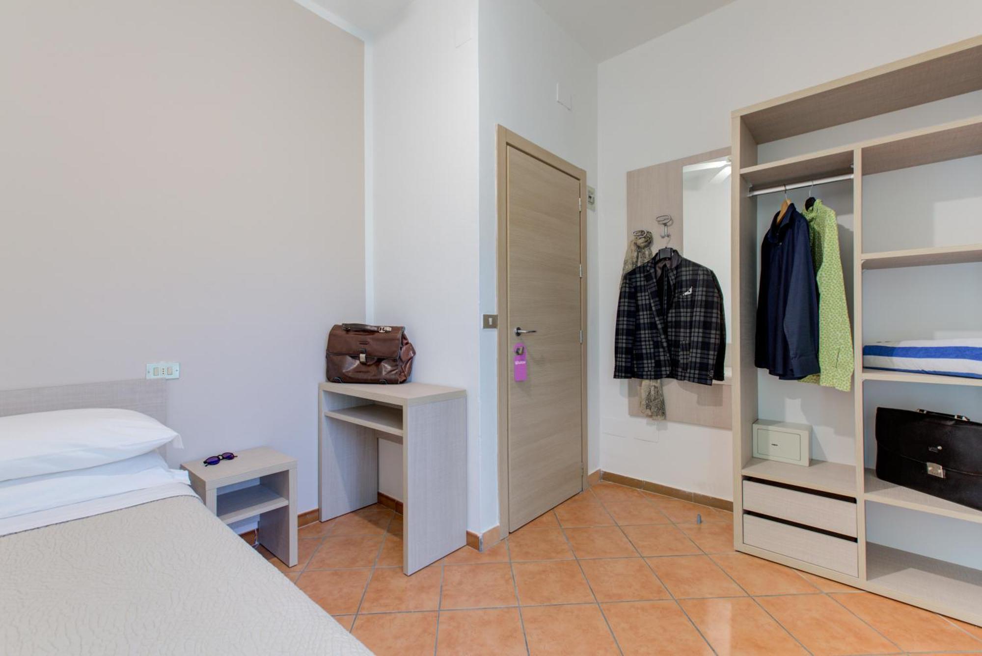 Cimarosa Hotel 2*
