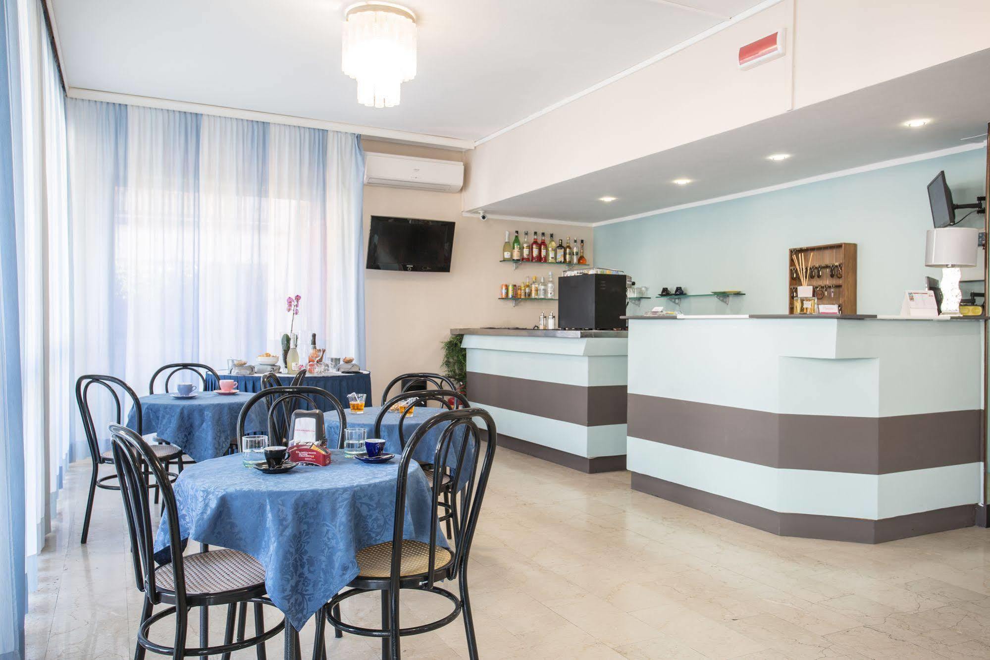 Cimarosa Hotel